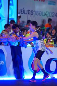 BIB: 
                            <button type="button" onclick="openModal(23404909)" class="btn btn-primary btn-sm float-right btn-popup" data-toggle="modal" data-target=".modal-high-quality">
                        <i class="fas fa-shopping-cart"></i> Add to Cart
                    </button>
                                            <button type="button" onclick="isThisMe(23404909, true)" class="btn btn-success btn-sm float-right btn-popup btn-isme hidden" data-toggle="tooltip" data-placement="bottom" title="นี่คือรูปของคุณใช่ไหม คลิกที่นี่เพื่อเอาเข้าอัลบั้ม">
                        <i class="fas fa-plus"></i> Add to album
                    </button>
                    <button type="button" onclick="isThisMe(23404909, false)" class="btn btn-warning btn-sm float-right btn-popup btn-isnotme hidden">
                        <i class="fas fa-ban"></i> Remove from album
                    </button>